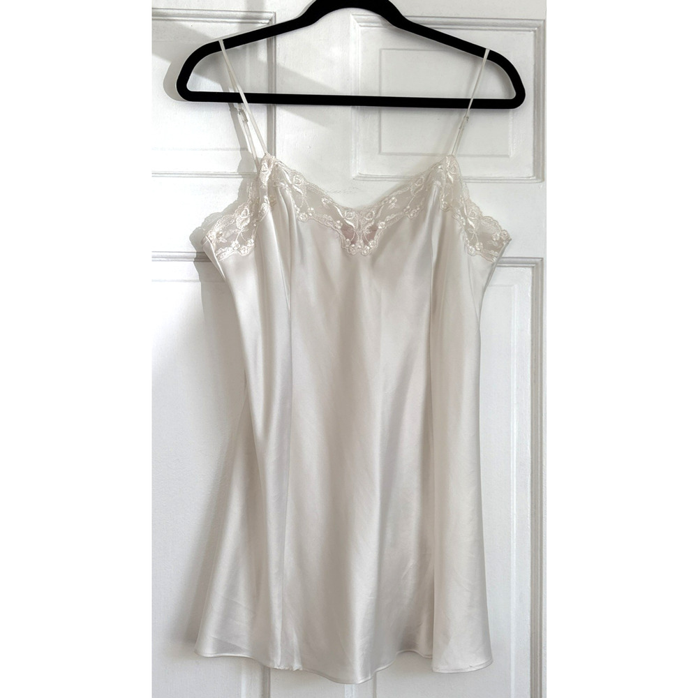 Victorias Secret Slip Chemise Satin Lingerie Nightie Babydoll Romantic Soft | M